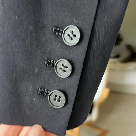 Theory like new cotton blend Blazer jacket sz 0 Black Lined Fitted Side Pockets - Picture 3 of 8